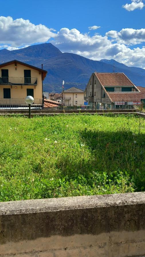 Ferienwohnung Residenza Michi Gravedona Exterior foto